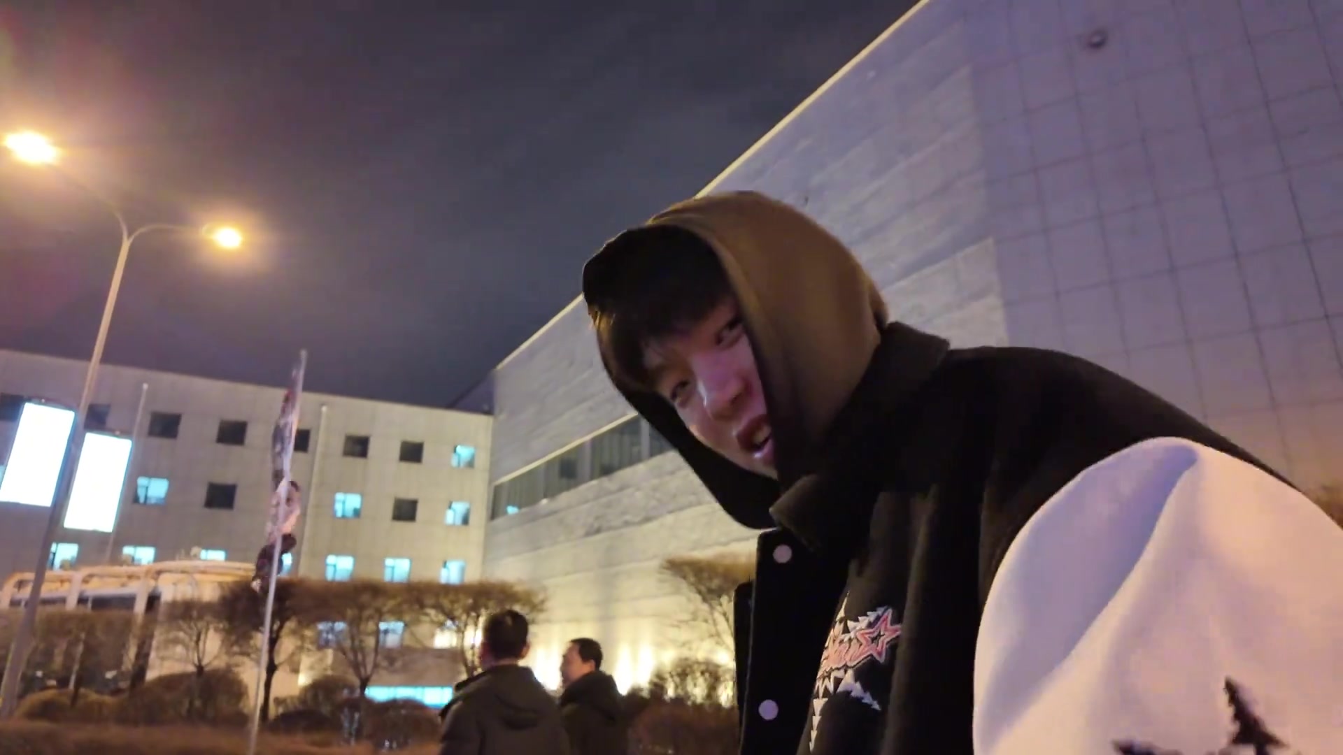 借你吉言徐杰曬三個(gè)月前視頻恭喜楊瀚森你值得 借你吉言徐杰曬三個(gè)月前視頻恭喜楊瀚森你值得