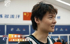 王哲林續(xù)約上海男籃三年，頂薪留隊(duì)，最高年薪六百萬(wàn)。